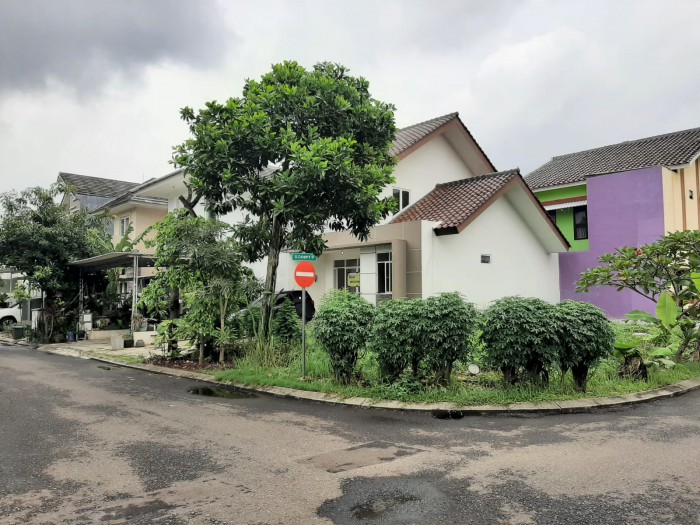 Rumah Dijual di Cluster Calgary Deltamas Cikarang